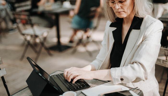 5 ways to manage menopause naturally