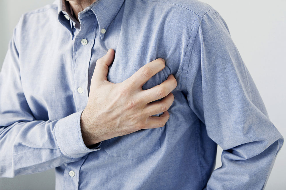 Heart attack – Causes, signs, preventive strategies, and more